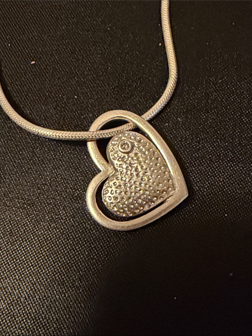 Silver Heart Pendant Necklace - Elegant Women's Jewelry